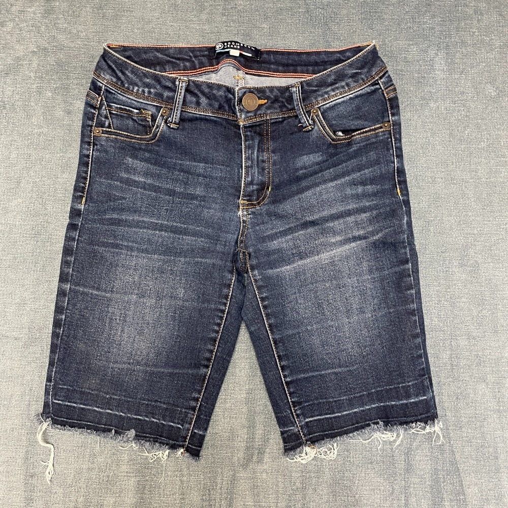 Boom Boom Jeans Bermuda Shorts Womens 28 Blue Mid Rise Medium Wash Frayed Hem